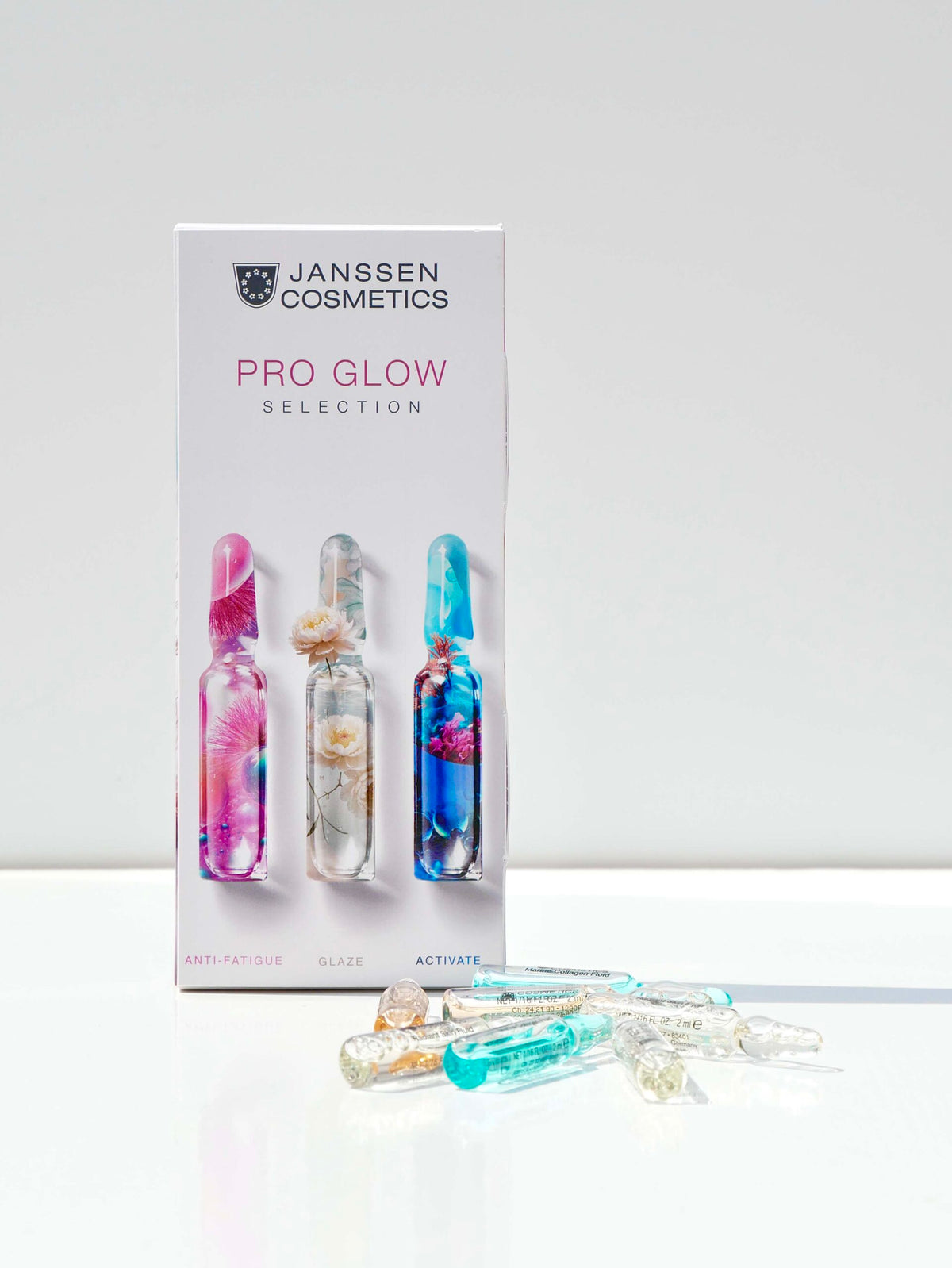 PRO GLOW SELECTION l Heleyttävä ja kirkastava ihon tehokuuri l Janssen Cosmetics